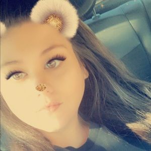 Meet your Posher, Kaitlyn